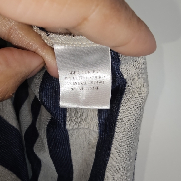 Derek LAM 10 CROSBY Draped Front Blouse in Midnight Stripe Size 2 - Picture 12 of 15